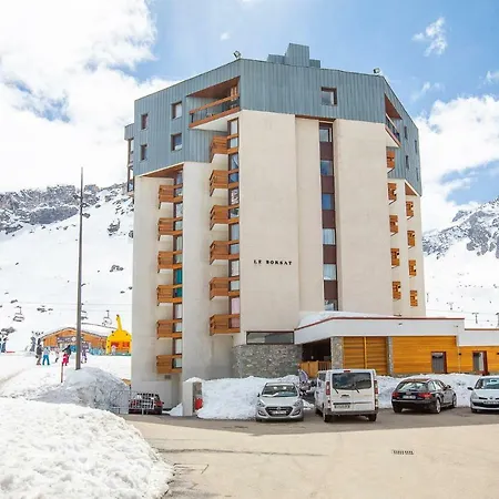 - Au Pied Des Pistes * Tignes